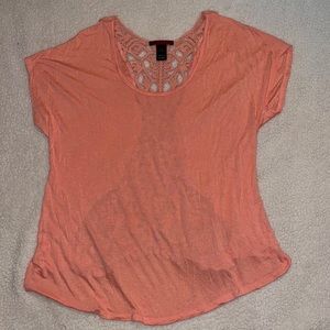 BKE Red short sleeve shirt size large Peach